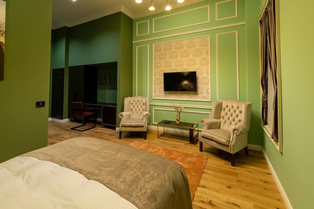 Boutique Hotel Cocosul De Aur Тыргу-Муреш Экстерьер фото