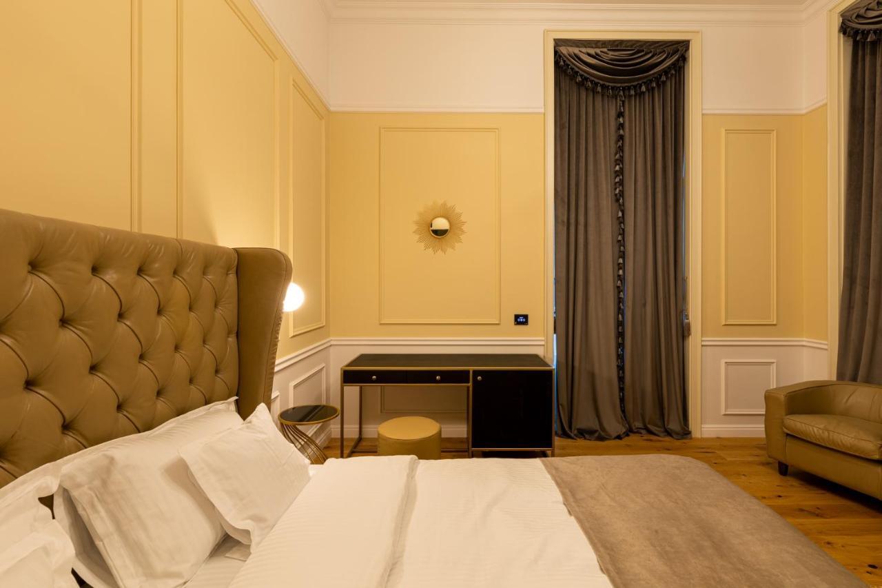 Boutique Hotel Cocosul De Aur Тыргу-Муреш Экстерьер фото