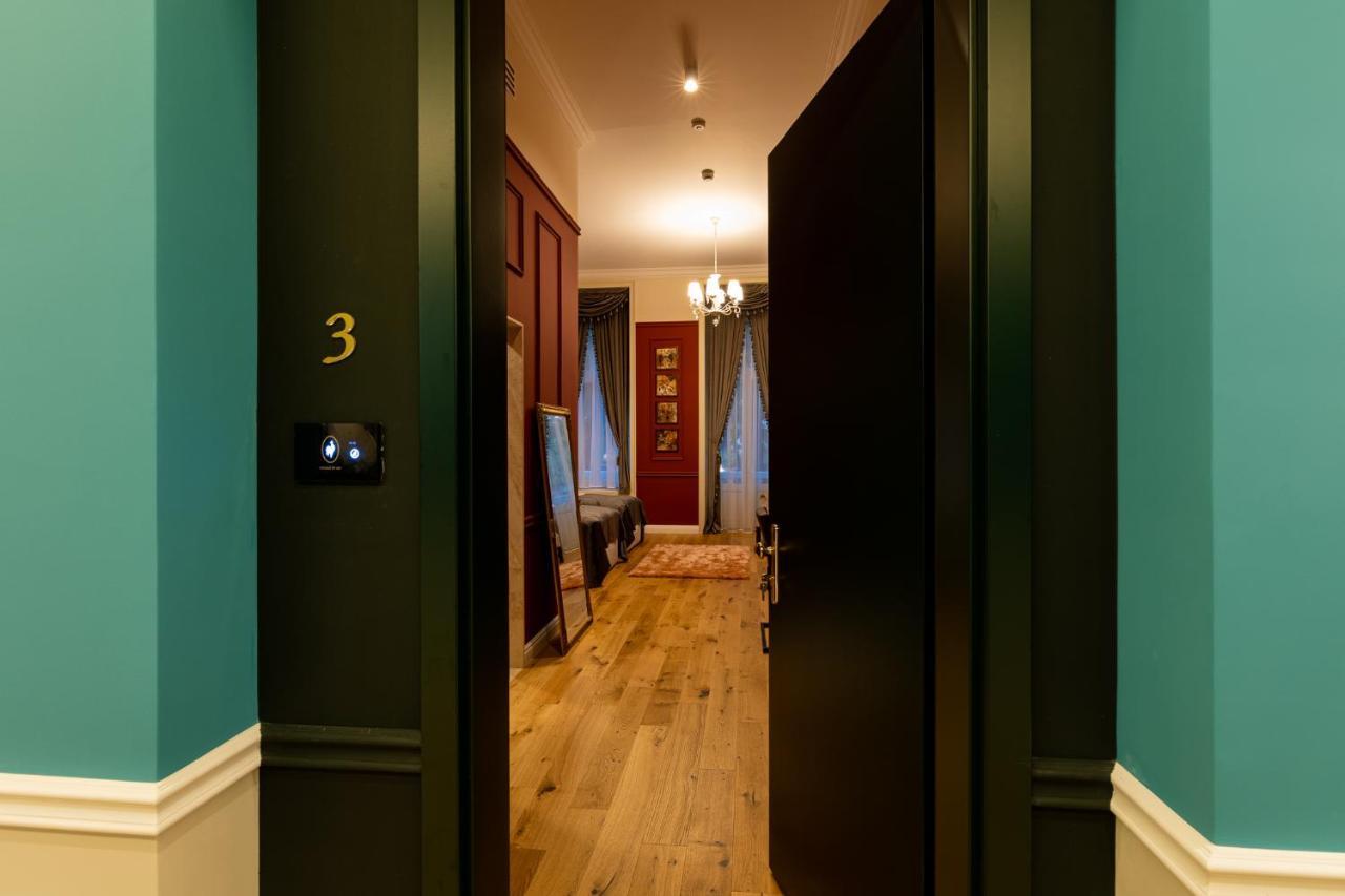 Boutique Hotel Cocosul De Aur Тыргу-Муреш Экстерьер фото